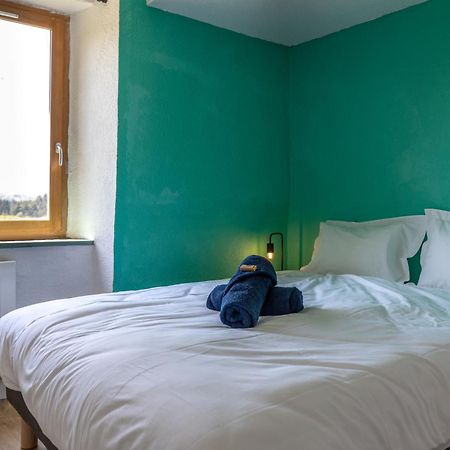 Bed and Breakfast Domaine Du Coq En Pat Augerolles Exterior foto