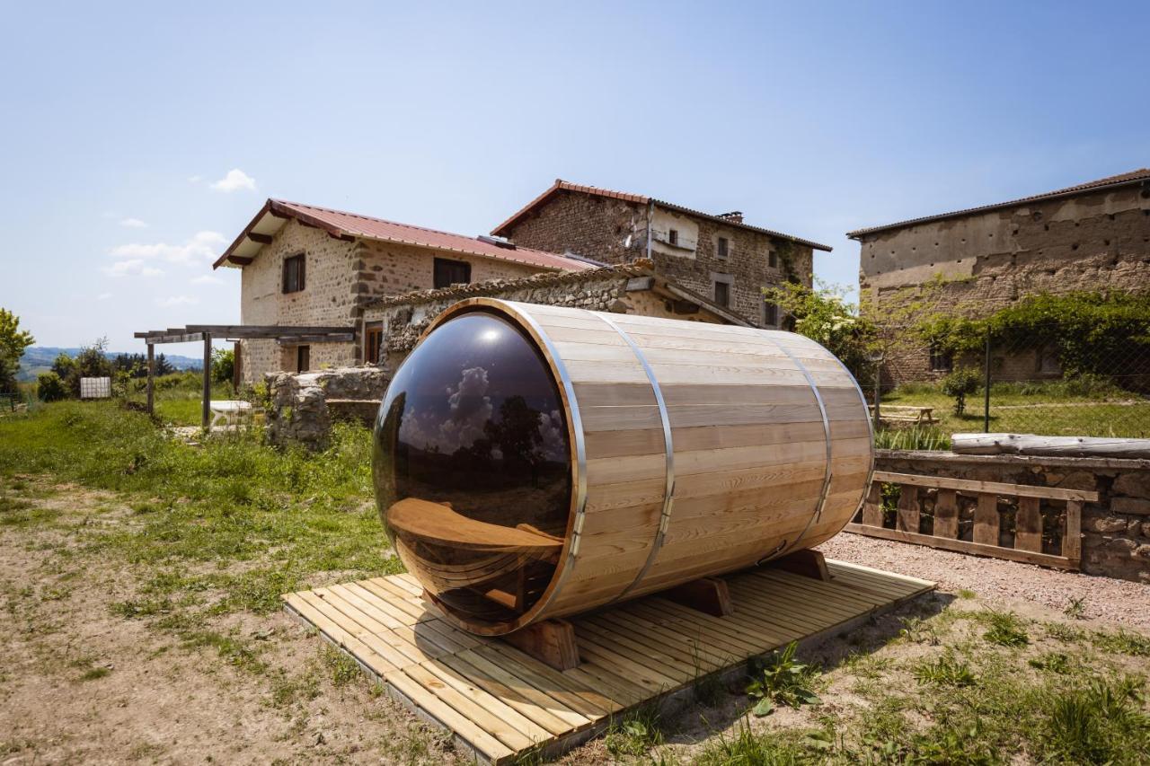 Bed and Breakfast Domaine Du Coq En Pat Augerolles Exterior foto