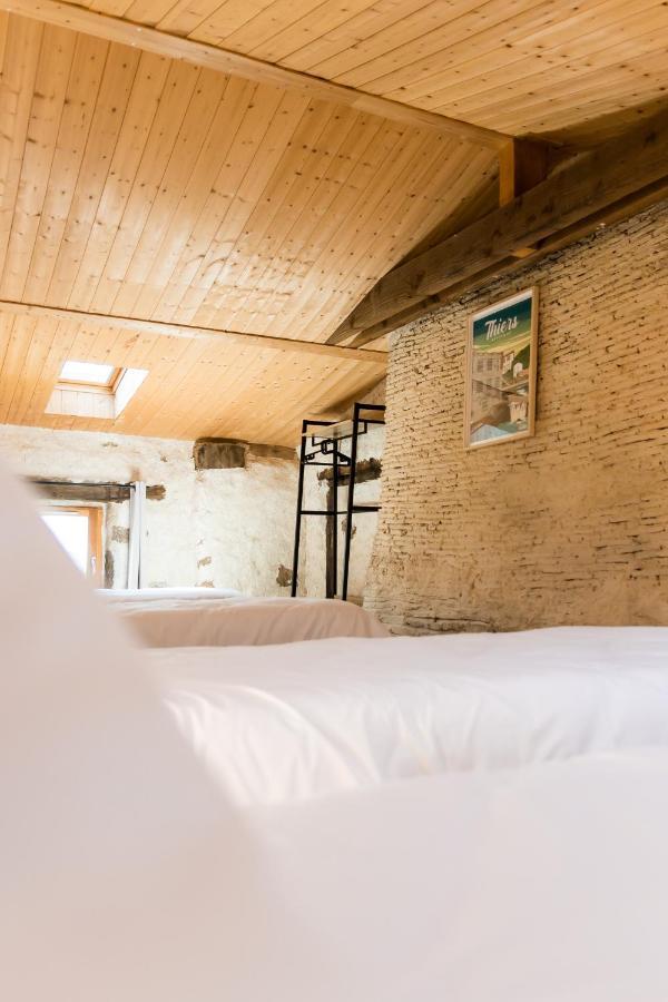 Bed and Breakfast Domaine Du Coq En Pat Augerolles Exterior foto