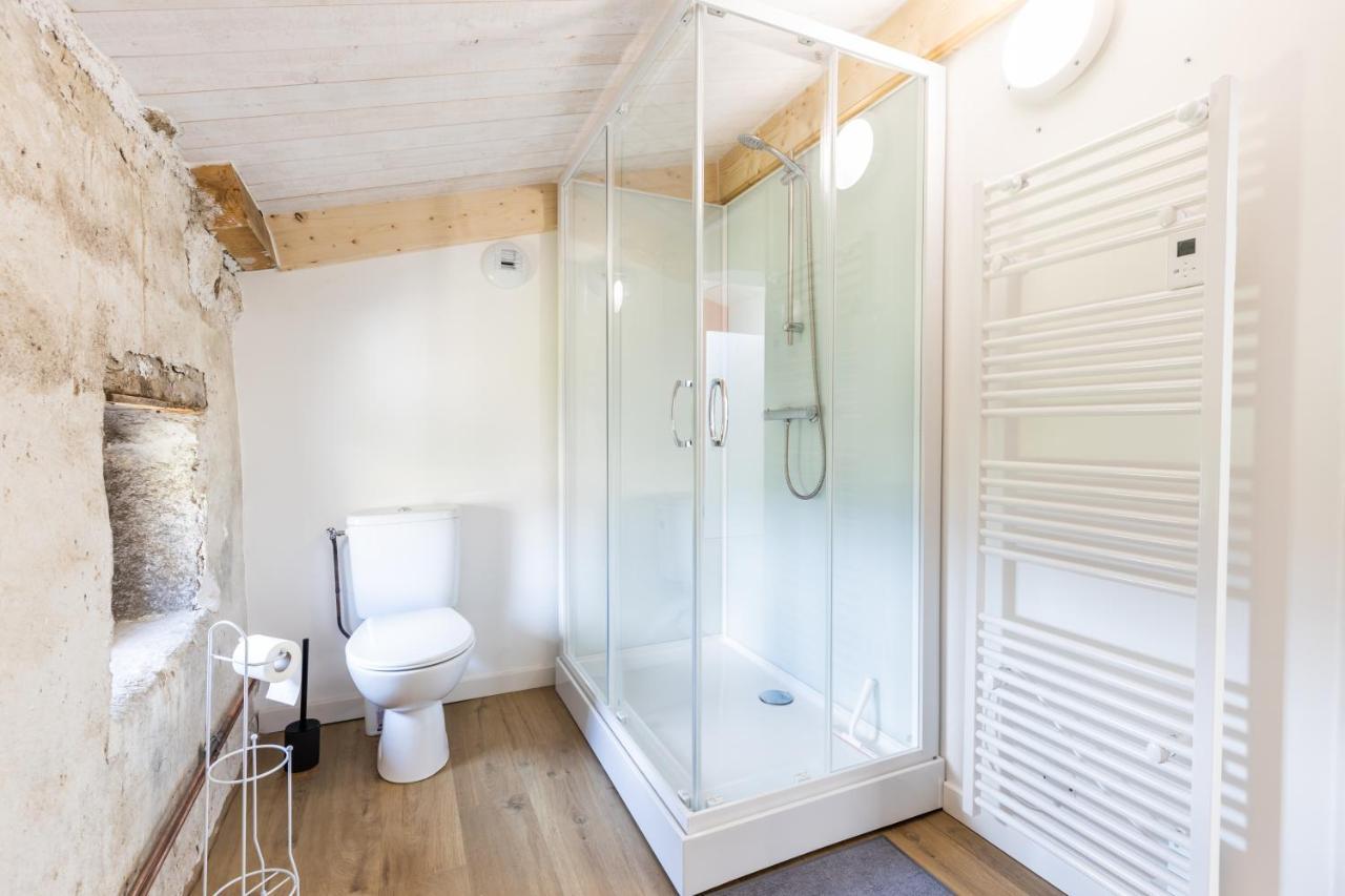 Bed and Breakfast Domaine Du Coq En Pat Augerolles Exterior foto